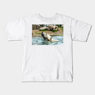 Head of Polar bear above water Kids T-Shirt